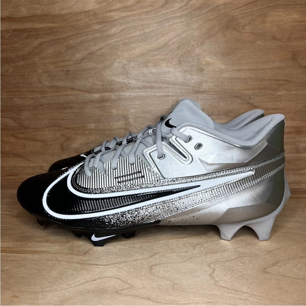Nike Vapor Edge Elite 360 2 Silver Black/White Football Men’s Cleats Sz 16 - Picture 3 of 10